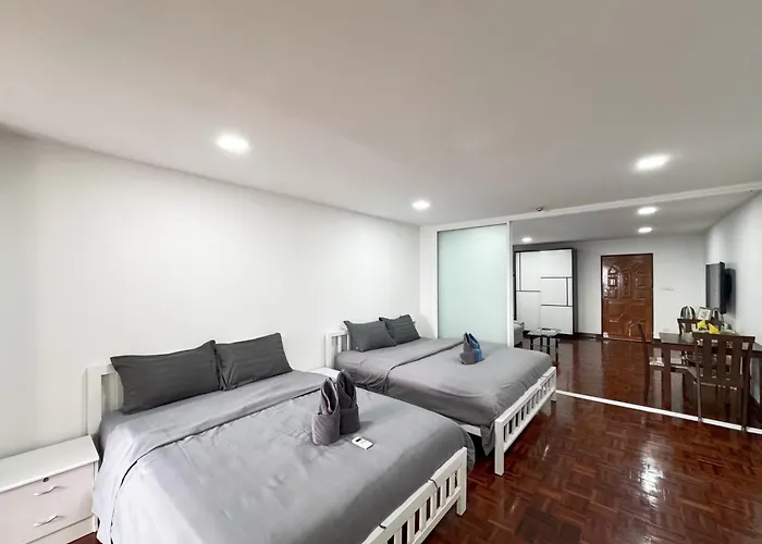 Center 1br Sleeps 4 Near Bts & Bars *