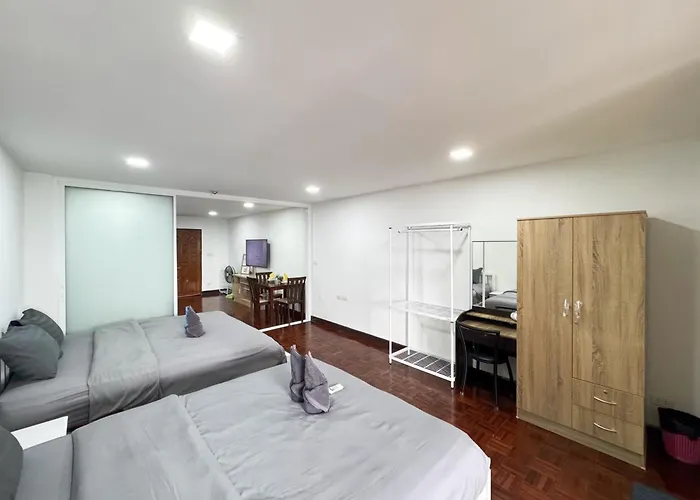 Center 1br Sleeps 4 Near Bts & Bars 曼谷
